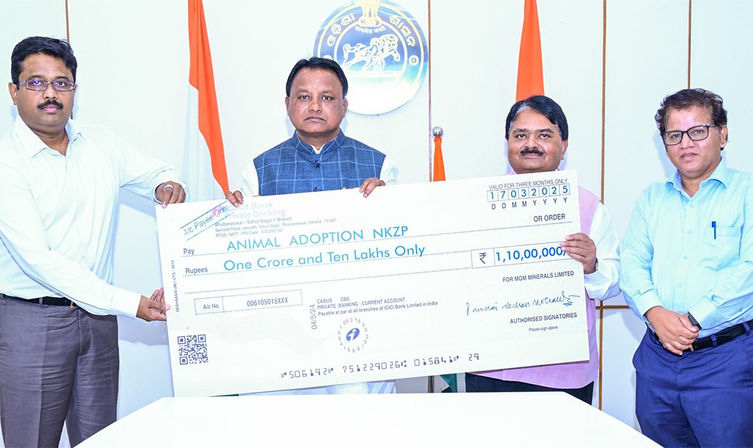 On 20th March 2025, CMD Shri Pankaj Lochan Mohanty met the Hon’ble Chief Minister of Odisha Shri Mohan Charan Majhi and handed over a cheque of Rs. 1.10 Crore towards Nandankanan Zoological Park towards Animal Adoption Program, in the presence of Shri Nikunja Bihari Dhal, IAS, Addl. Chief Secretary to Chief Minister, Odisha and Shri Siddhartha Mohanty, Director, MGM Group, at the Lok Seva Bhawan, Bhubaneswar.